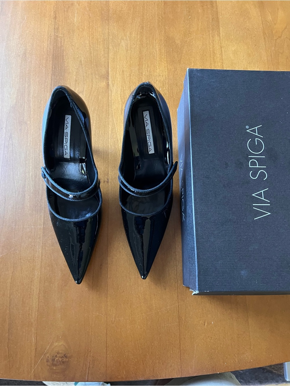 Via Spiga Black Patent Mary Jane Pointed Pumps